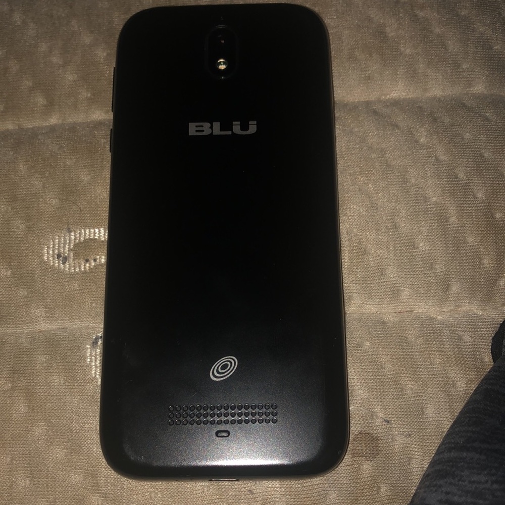 Blue Android phone - Picture 2 of 3